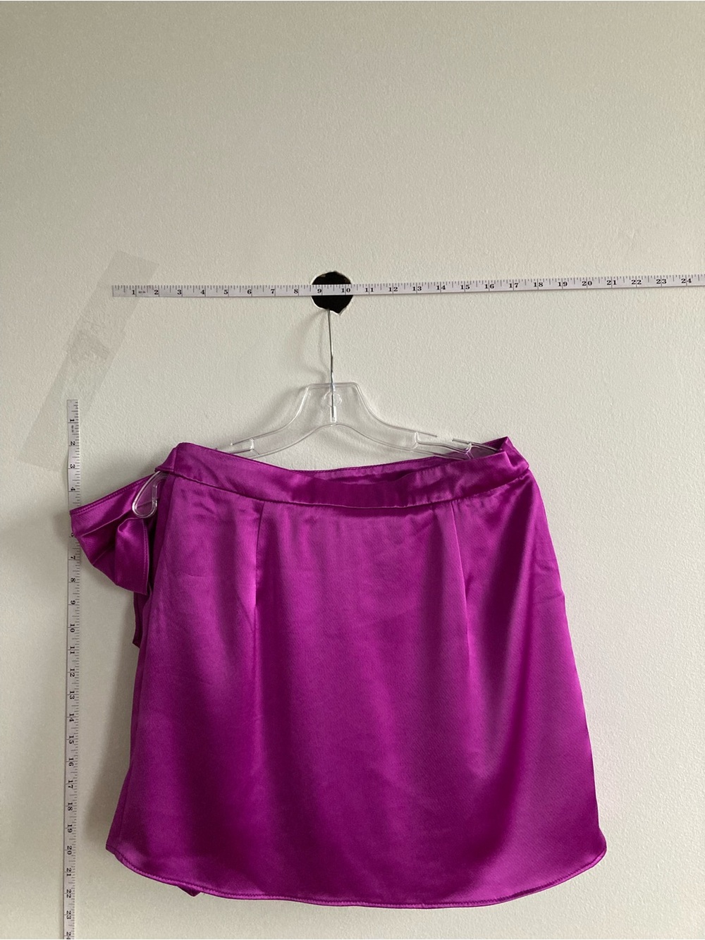Nonchalant Large Carrie Bow Bratz Satin Gretchen Barbie Elle Blonde Wrap Skirt - Picture 8 of 9